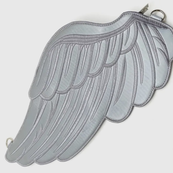 FYDELITY Quiver Holographic Angel Wing Sling Bag Purse Clutch Reflective Silver - Picture 12 of 13